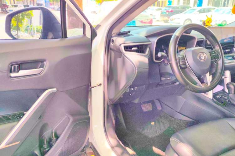 Used Toyota FRONTLANDER 2023 2.0L Smart Electric Hybrid Dual-Engine Luxury Edition Driver Seat