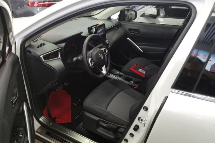 Used Toyota FRONTLANDER 2023 2.0L CVT Leading Edition Driver Seat