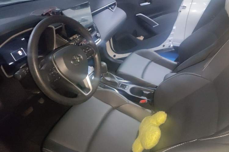 Used Toyota FRONTLANDER 2023 2.0L Smart Electric Hybrid Dual-Engine Luxury Edition Driver Seat