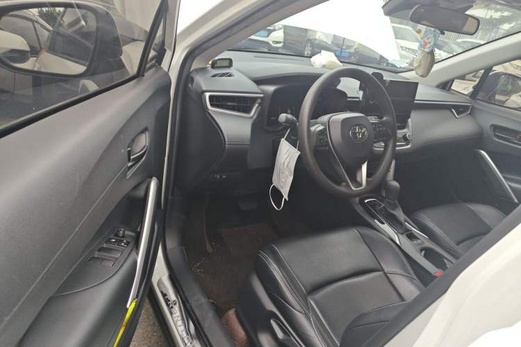 Used Toyota FRONTLANDER 2023 2.0L CVT Leading Edition Driver Seat