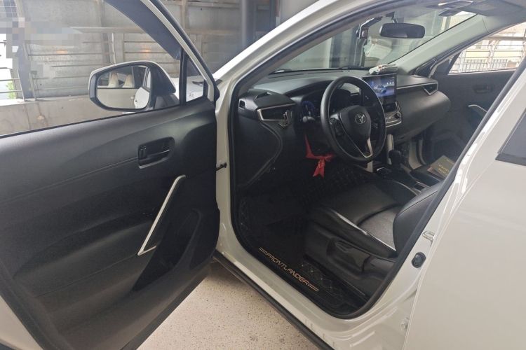 Used Toyota FRONTLANDER 2023 2.0L CVT Elite Edition Driver Seat