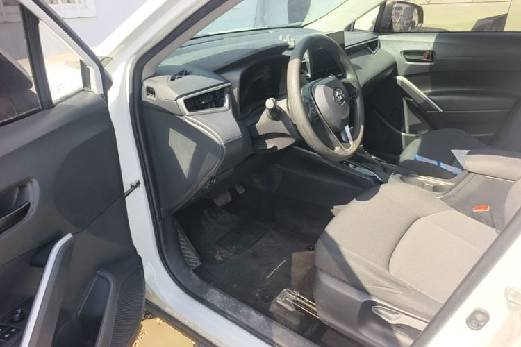 Used Toyota FRONTLANDER 2023 2.0L CVT Elite Edition Driver Seat