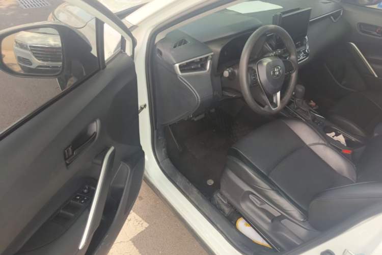 Used Toyota FRONTLANDER 2023 2.0L CVT Elite Edition Driver Seat