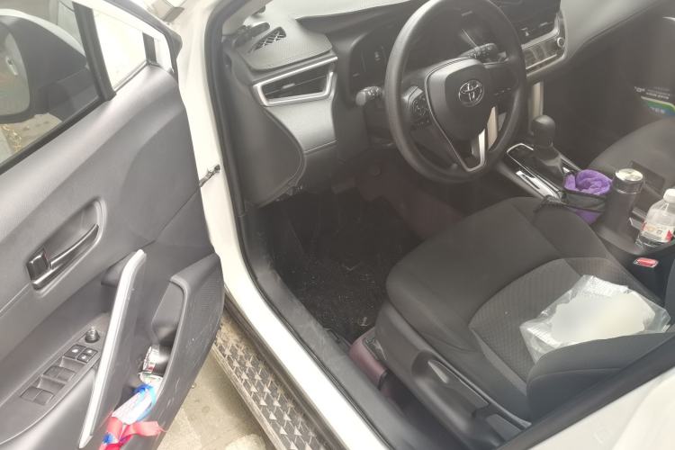 Used Toyota FRONTLANDER 2023 2.0L CVT Elite Edition Driver Seat