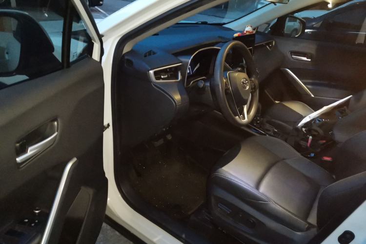 Used Toyota FRONTLANDER 2023 2.0L Smart Electric Hybrid Dual-Engine Luxury Edition Driver Seat