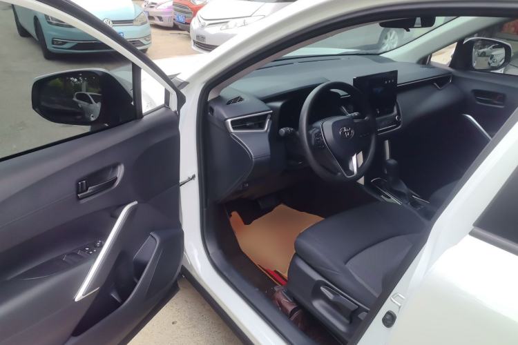 Used Toyota FRONTLANDER 2023 2.0L CVT Elite Edition Driver Seat