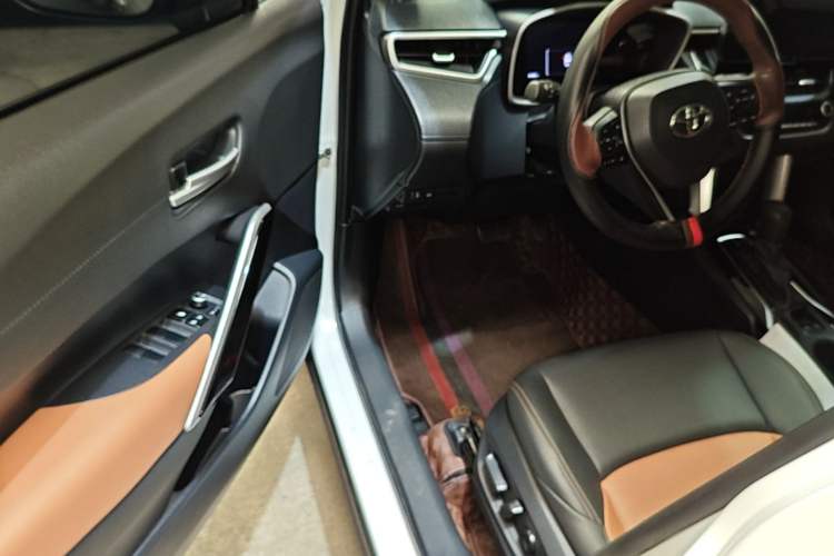 Used Toyota FRONTLANDER 2023 2.0L CVT Sport Edition Driver Seat
