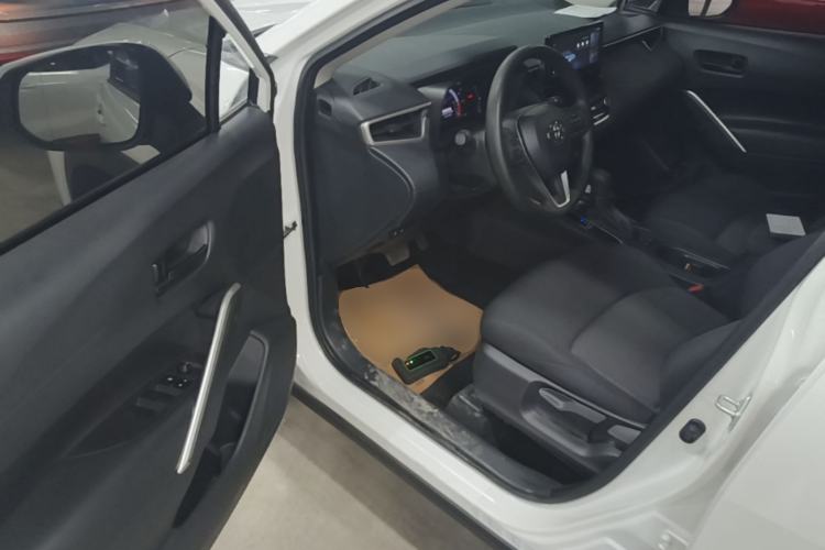 Used Toyota FRONTLANDER 2023 2.0L CVT Leading Edition Driver Seat