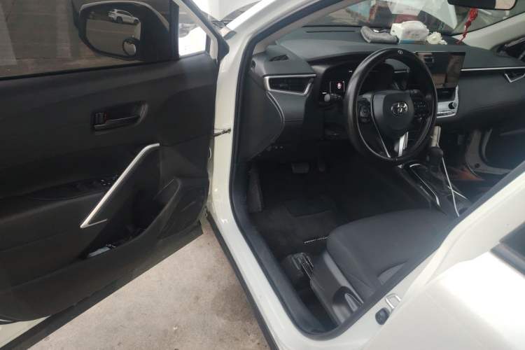 Used Toyota FRONTLANDER 2023 2.0L CVT Leading Edition Driver Seat