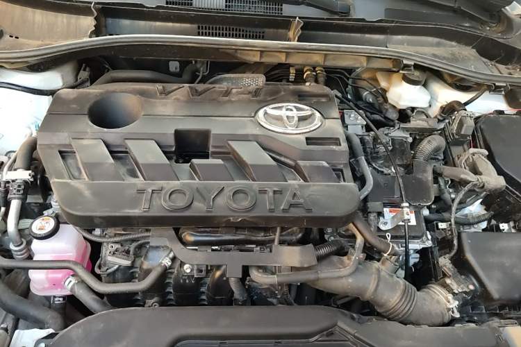 Used Toyota FRONTLANDER 2023 2.0L Smart Electric Hybrid Dual-Engine Luxury Edition Engine Bay