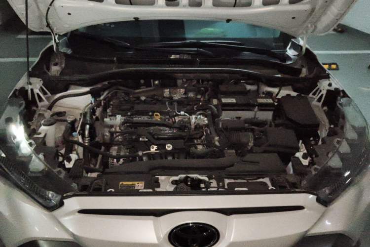 Used Toyota FRONTLANDER 2023 2.0L CVT Luxury Edition Engine Bay
