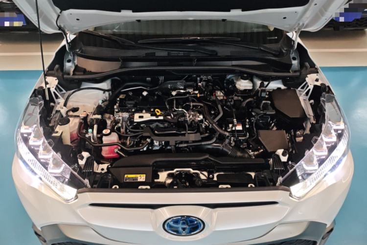 Used Toyota FRONTLANDER 2023 2.0L Smart Electric Hybrid Dual-Engine Deluxe Version Engine Bay