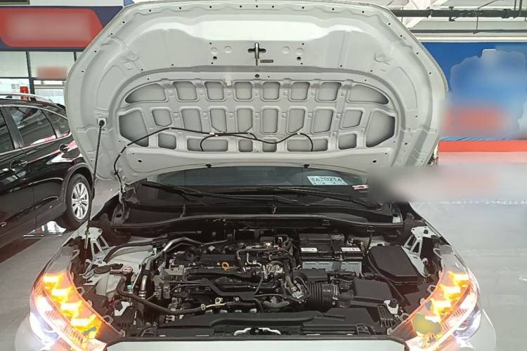 Used Toyota FRONTLANDER 2023 2.0L CVT Luxury Edition Engine Bay