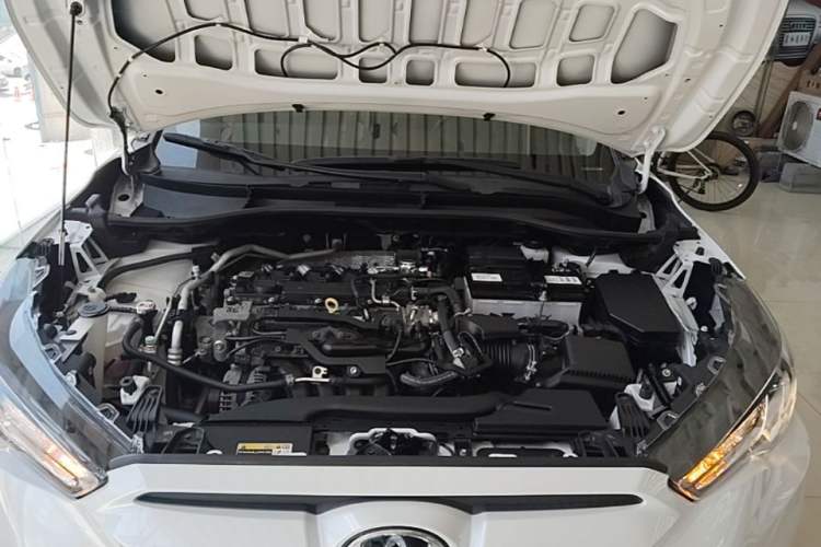 Used Toyota FRONTLANDER 2023 2.0L CVT Leading Edition Engine Bay