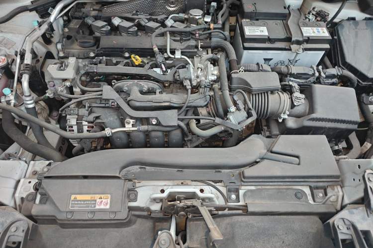 Used Toyota FRONTLANDER 2023 2.0L CVT Leading Edition Engine Bay