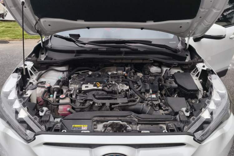 Used Toyota FRONTLANDER 2023 2.0L Smart Electric Hybrid Dual-Engine Luxury Edition Engine Bay