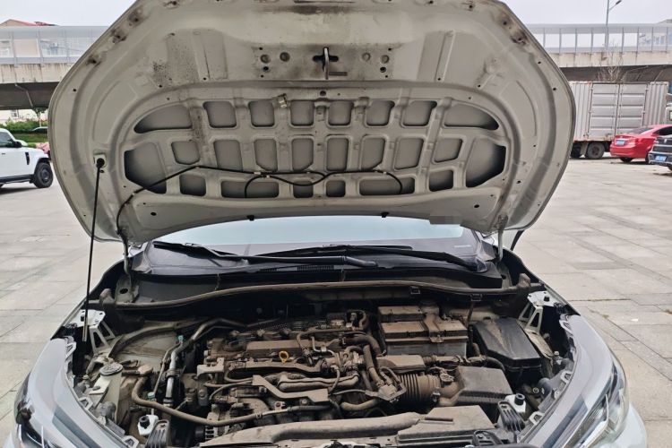 Used Toyota FRONTLANDER 2023 2.0L CVT Elite Edition Engine Bay