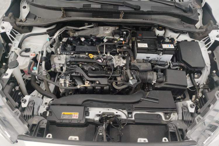 Used Toyota FRONTLANDER 2023 2.0L CVT Leading Edition Engine Bay