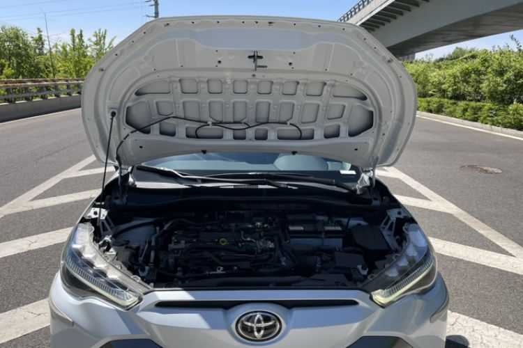 Used Toyota FRONTLANDER 2023 2.0L CVT Luxury Edition Engine Bay
