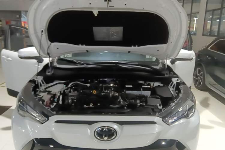 Used Toyota FRONTLANDER 2023 2.0L CVT Leading Edition Engine Bay
