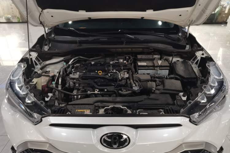 Used Toyota FRONTLANDER 2023 2.0L CVT Sport Edition Engine Bay