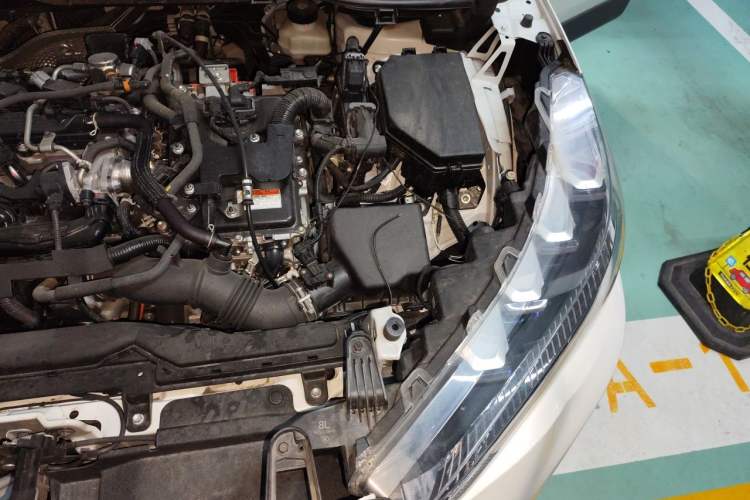 Used Toyota FRONTLANDER 2023 2.0L Smart Electric Hybrid Dual-Engine Luxury Edition Engine Bay Left