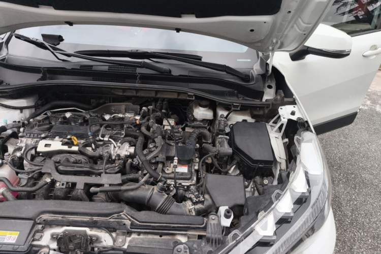 Used Toyota FRONTLANDER 2023 2.0L Smart Electric Hybrid Dual-Engine Luxury Edition Engine Bay Left