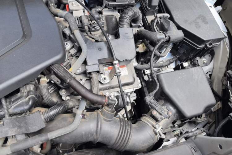 Used Toyota FRONTLANDER 2023 2.0L Smart Electric Hybrid Dual-Engine Leading Edition Engine Bay Left