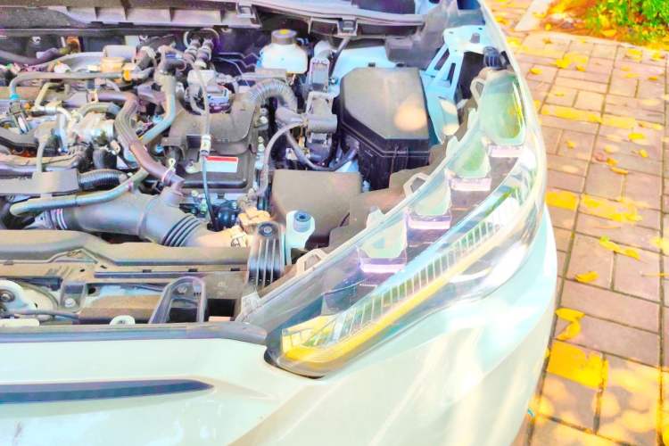 Used Toyota FRONTLANDER 2023 2.0L Smart Electric Hybrid Dual-Engine Luxury Edition Engine Bay Left