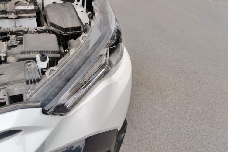 Used Toyota FRONTLANDER 2023 2.0L CVT Elite Edition Engine Bay Left