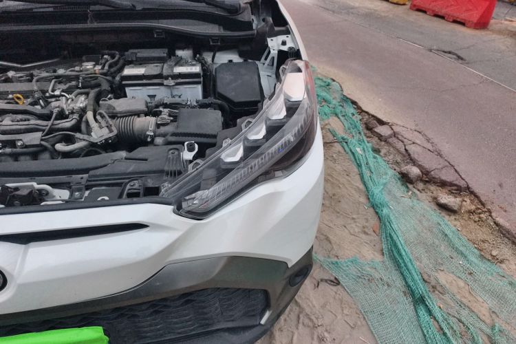 Used Toyota FRONTLANDER 2023 2.0L CVT Luxury Edition Engine Bay Left