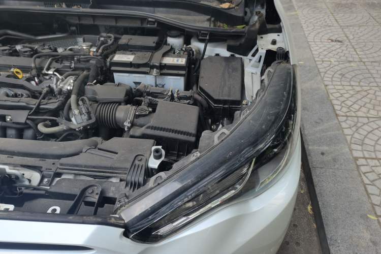 Used Toyota FRONTLANDER 2023 2.0L CVT Elite Edition Engine Bay Left