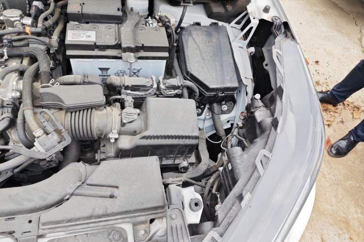 Used Toyota FRONTLANDER 2023 2.0L CVT Elite Edition Engine Bay Left