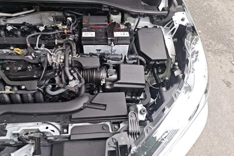 Used Toyota FRONTLANDER 2023 2.0L CVT Elite Edition Engine Bay Left