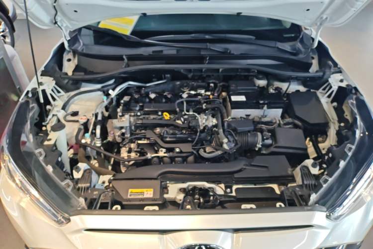 Used Toyota FRONTLANDER 2023 2.0L CVT Elite Edition Engine Bay