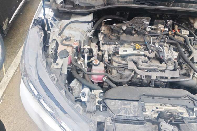 Used Toyota FRONTLANDER 2023 2.0L Smart Electric Hybrid Dual-Engine Leading Edition Engine Bay Right