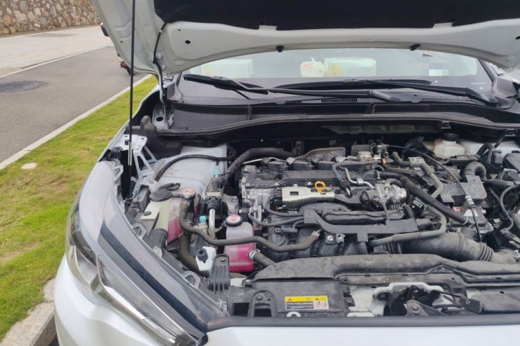 Used Toyota FRONTLANDER 2023 2.0L Smart Electric Hybrid Dual-Engine Leading Edition Engine Bay Right