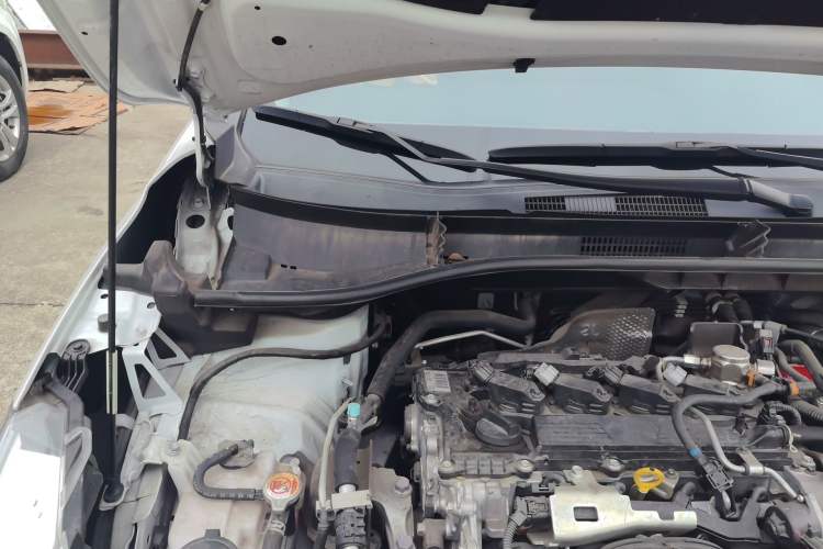 Used Toyota FRONTLANDER 2023 2.0L Smart Electric Hybrid Dual-Engine Luxury Edition Engine Bay Right