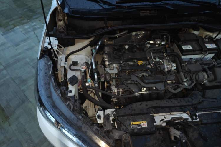 Used Toyota FRONTLANDER 2023 2.0L CVT Elite Edition Engine Bay Right