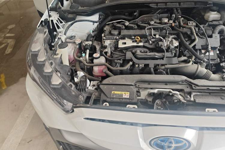 Used Toyota FRONTLANDER 2023 2.0L Smart Electric Hybrid Dual-Engine Luxury Edition Engine Bay Right