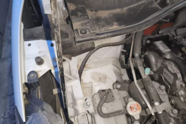 Used Toyota FRONTLANDER 2023 2.0L Smart Electric Hybrid Dual-Engine Leading Edition Engine Bay Right