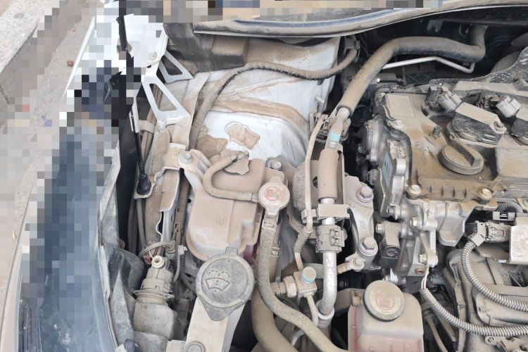 Used Toyota FRONTLANDER 2023 2.0L Smart Electric Hybrid Dual-Engine Leading Edition Engine Bay Right
