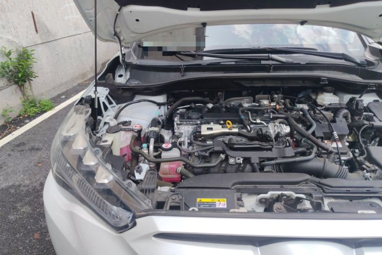 Used Toyota FRONTLANDER 2023 2.0L Smart Electric Hybrid Dual-Engine Luxury Edition Engine Bay Right