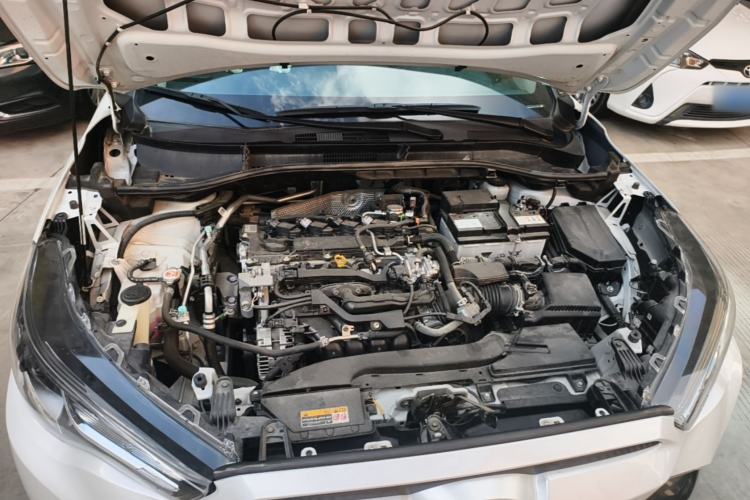 Used Toyota FRONTLANDER 2023 2.0L CVT Elite Edition Engine Bay