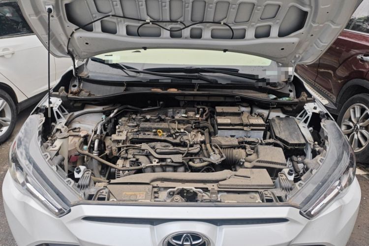 Used Toyota FRONTLANDER 2023 2.0L CVT Elite Edition Engine Bay