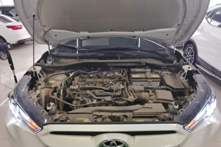 Used Toyota FRONTLANDER 2023 2.0L CVT Elite Edition Engine Bay