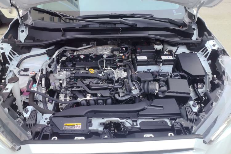 Used Toyota FRONTLANDER 2023 2.0L CVT Elite Edition Engine Bay