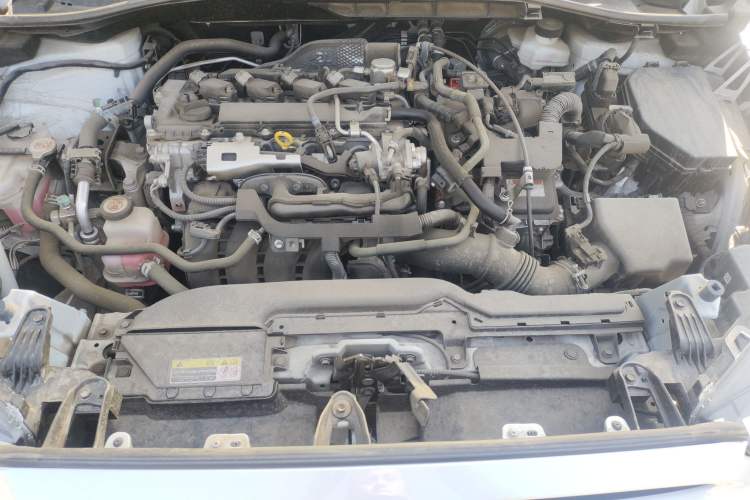 Used Toyota FRONTLANDER 2023 2.0L Smart Electric Hybrid Dual-Engine Deluxe Version Engine Bay