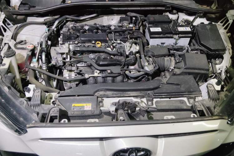 Used Toyota FRONTLANDER 2023 2.0L CVT Elite Edition Engine Bay