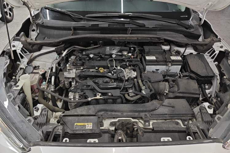 Used Toyota FRONTLANDER 2023 2.0L CVT Elite Edition Engine Bay